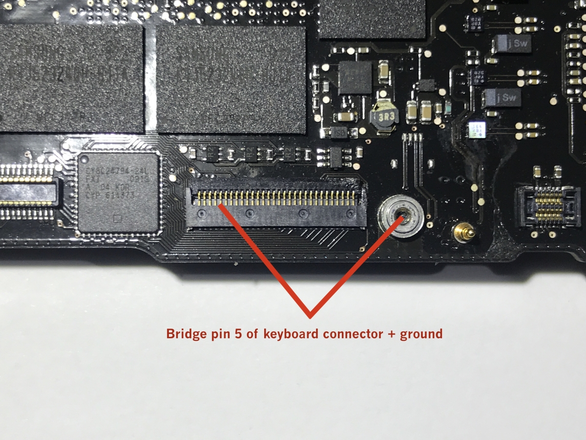 what is the power requirement for 1st gen mac book air 2011 what is the power requirement for 1st gen mac book air 2011